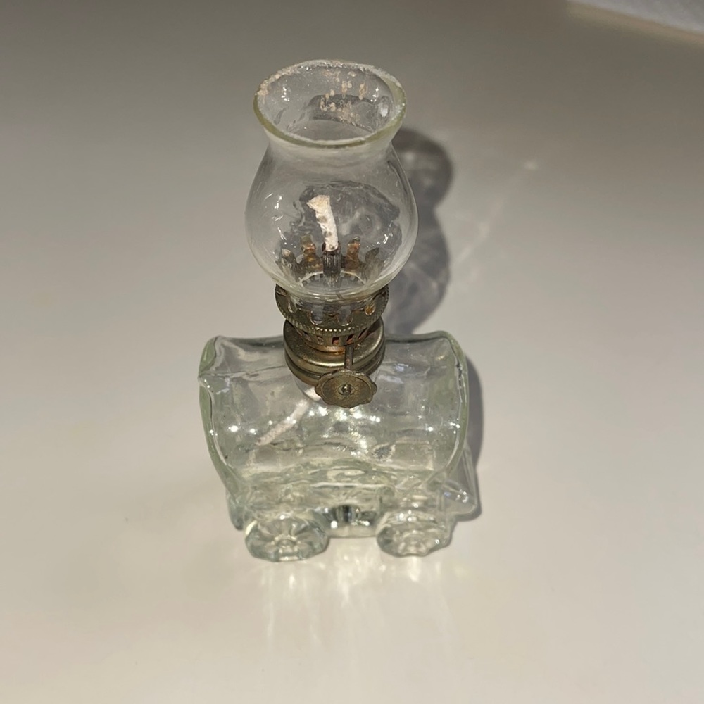 Vintage Covered Wagon Oil Lamp